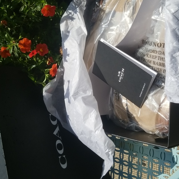 Coach Dylan Suede Ankle Boots(6) NWT - Picture 5 of 7